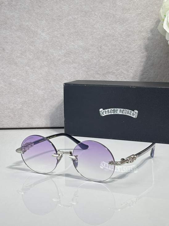 Picture of Chrome Hearts Sunglasses _SKUfw80915203fw